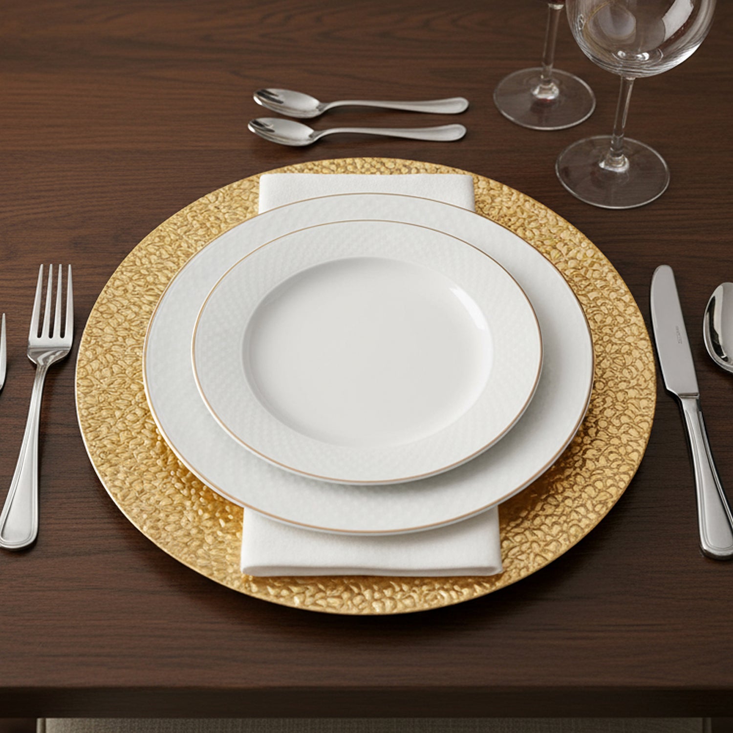 Elara Gold Plated Set of 4 Charger Plates 13"D