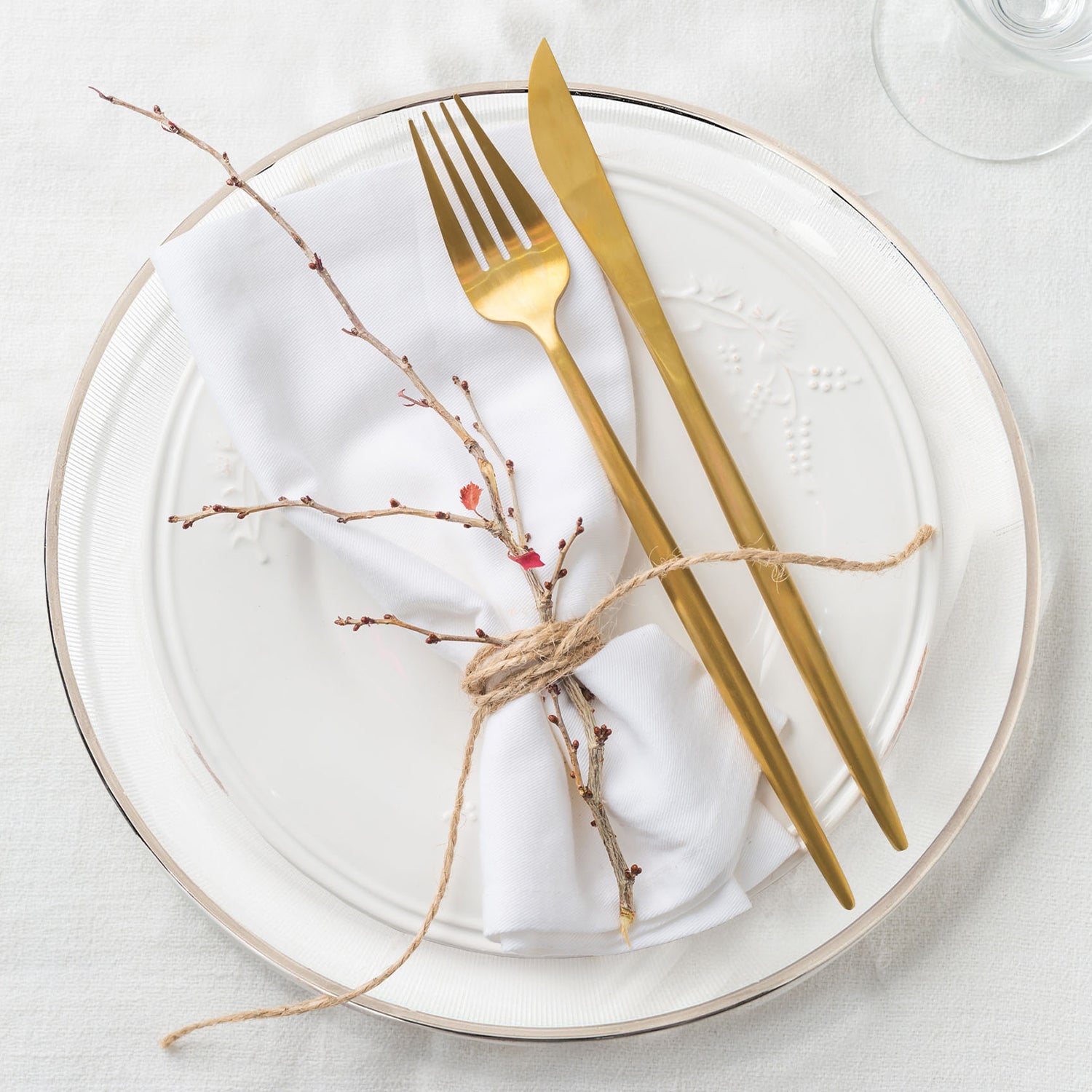 Elite Glass Charger Plates with Silver Rim 6-Piece Set 13"D