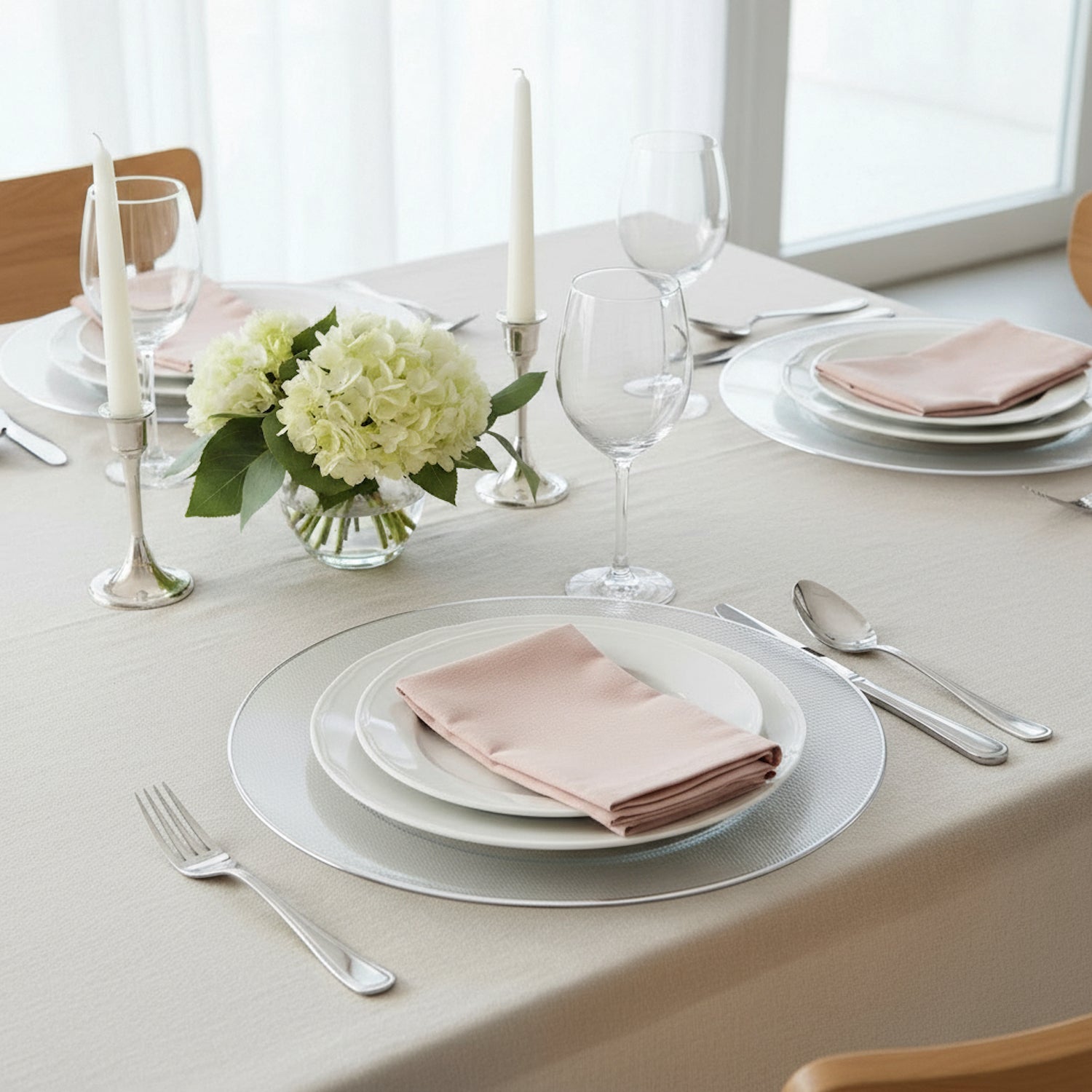 Glass Charger Plate with Platinum Rim