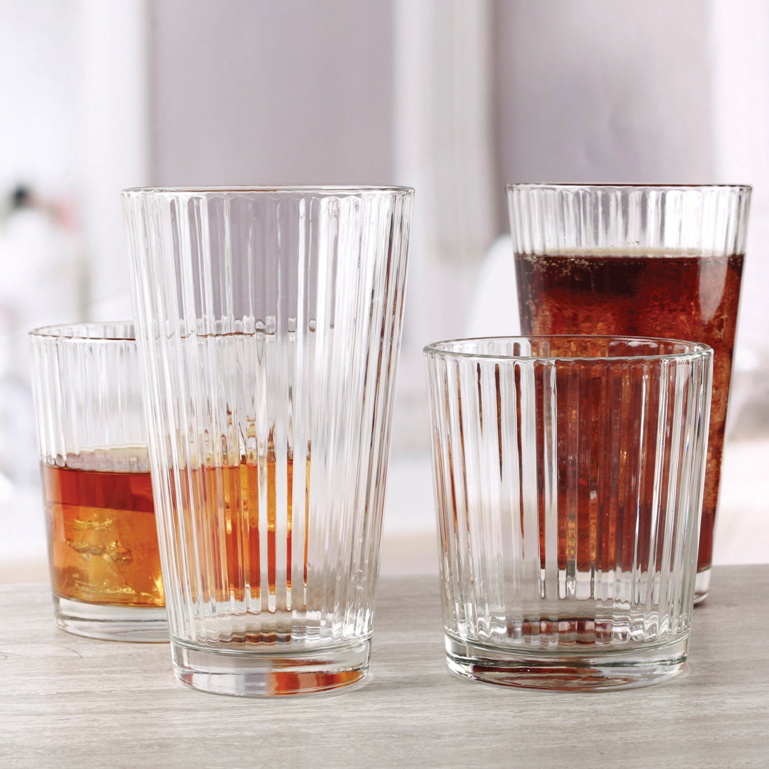 Hill Street 16-Piece . Entertaining Set 8 + 8 ,15.75Oz + 12.5Oz