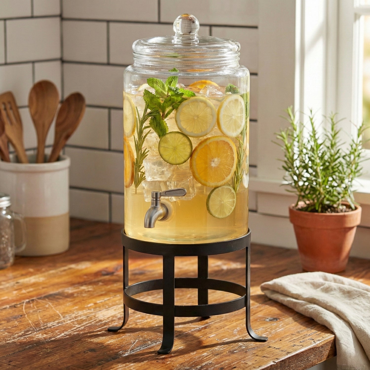 Oliver Glass Beverage Dispenser 1.9 Gal